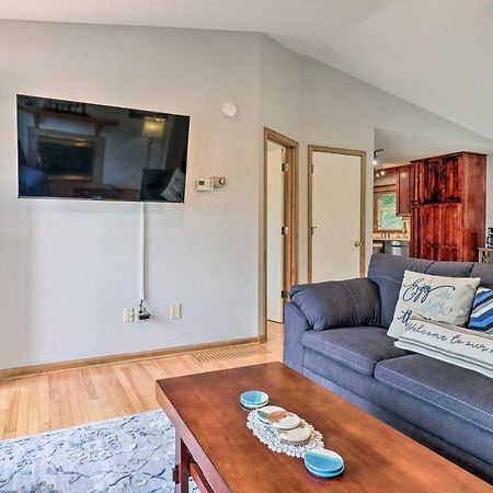 Charming Mills River Home With Porch And Yard! Extérieur photo