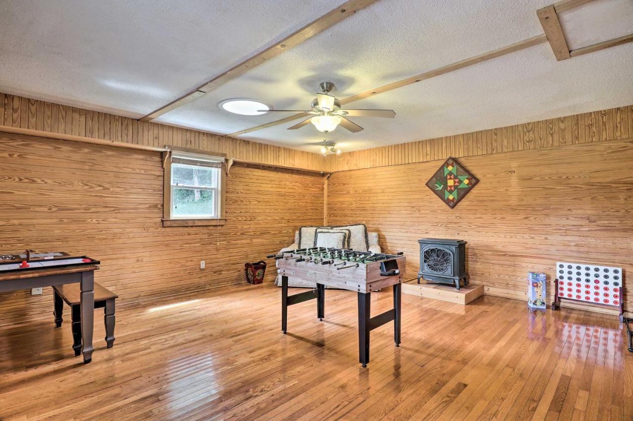 Charming Mills River Home With Porch And Yard! Extérieur photo